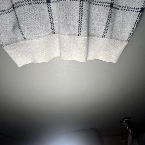 Ann Taylor Outlet Short Sleeve Sweater XS White With Detailing Classic‎ Polished - Picture 8 of 14